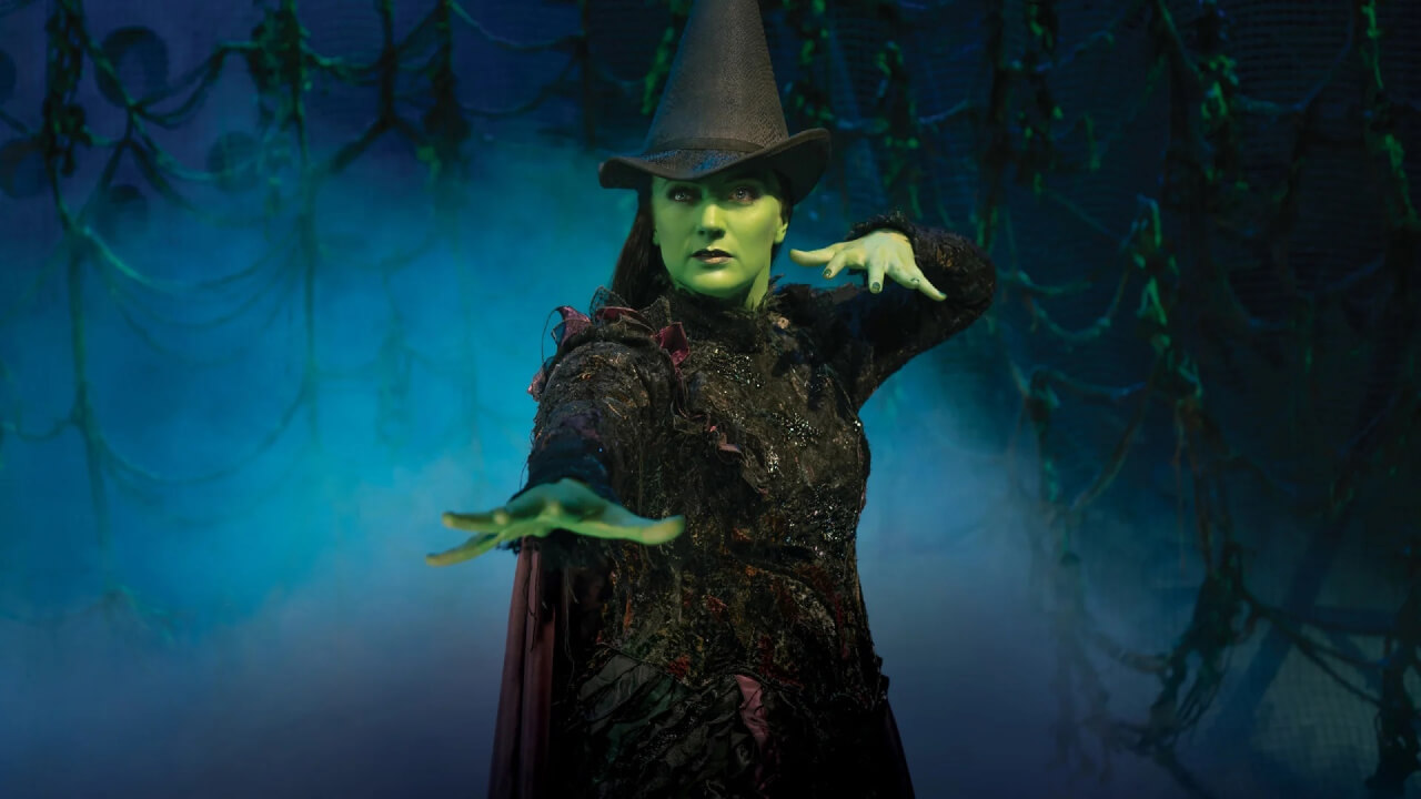 Wicked The Musical Ultimate Guide To Plot Characters More